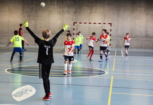 开云官方网-篮球运动员训练负荷管理与比赛表现关系实证研究,篮球课运动负荷